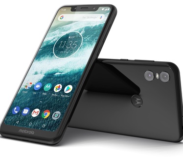 Motorola One