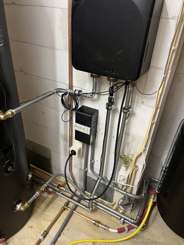 Afbeeldingslocatie: https://tweakers.net/i/OQujSfV56-Jq-jFsYLVYscgEgTk=/x800/filters:strip_icc():strip_exif()/f/image/54ikO0CwpWhUET2OGwBu00Oi.jpg?f=fotoalbum_large