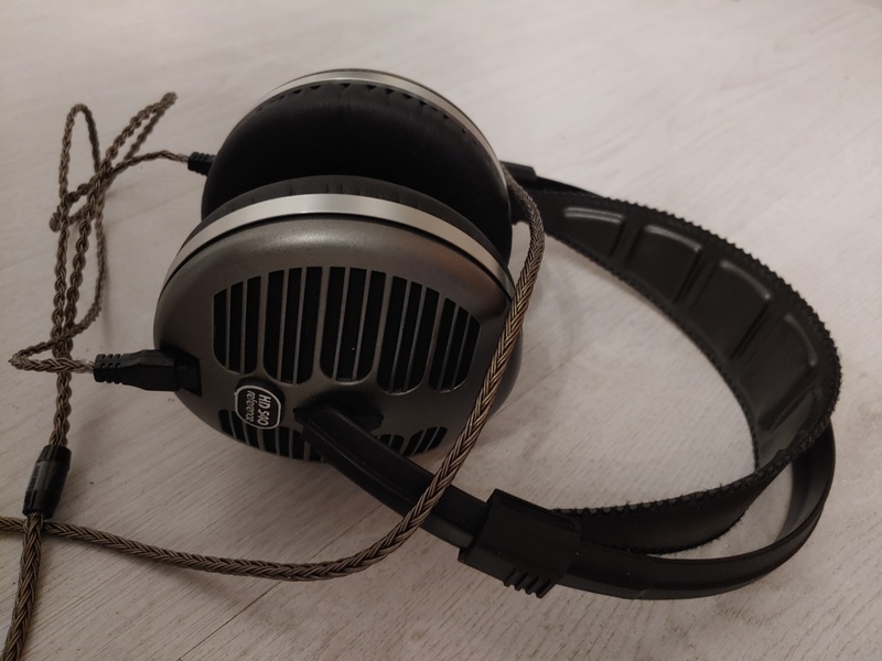 Afbeeldingslocatie: https://tweakers.net/i/OSSFz7pxeqoiBZIpNeiyAYjuJ5Q=/800x/filters:strip_icc():strip_exif()/f/image/wHiofpn2SMBvtFUFZwO8ax8T.jpg?f=fotoalbum_large