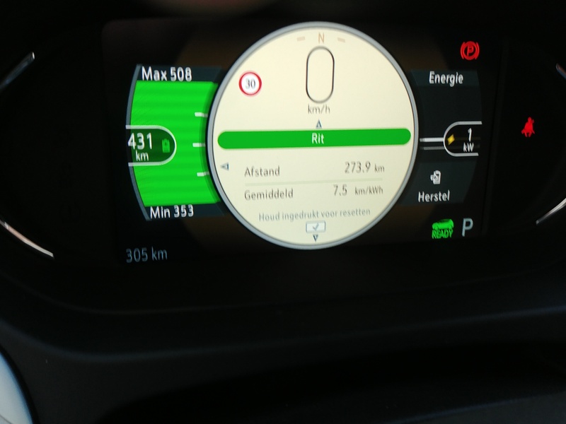 Afbeeldingslocatie: https://tweakers.net/i/OWBsvsp6hxgGsOXrRdfb7Bm4KsA=/800x/filters:strip_icc():strip_exif()/f/image/IolegSaMrPypMNh4gqBDatpI.jpg?f=fotoalbum_large