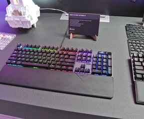 ROG Scope II met NX-mechanische switches en Scope II RX met optische switches