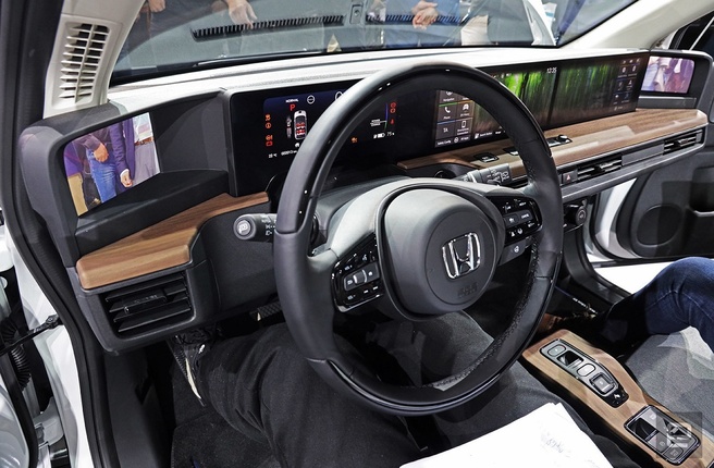 Honda e interieur