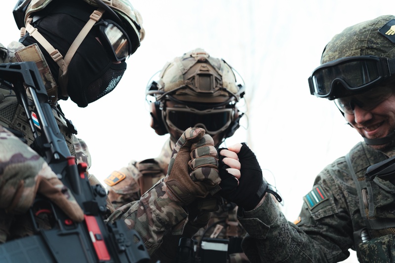 Afbeeldingslocatie: https://tweakers.net/i/OYCj7zEmCT70yp5gVHOePzrifls=/800x/filters:strip_icc():strip_exif()/f/image/EN1IXaL9Klh0cppjoQIqx4SB.jpg?f=fotoalbum_large