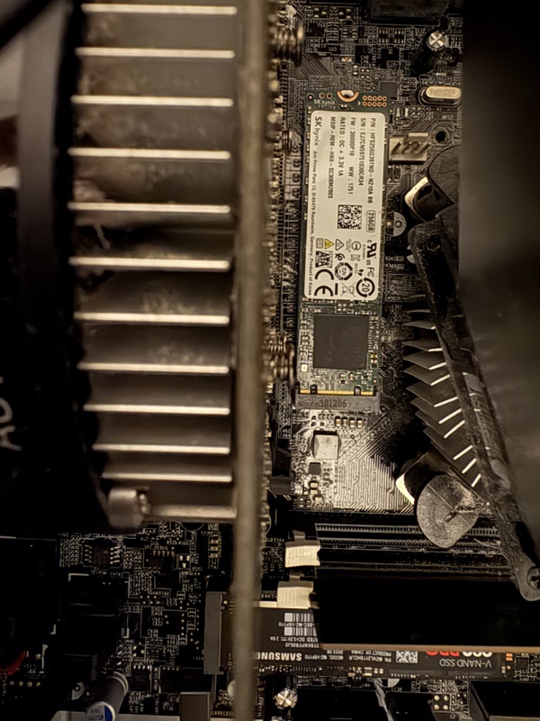 Afbeeldingslocatie: https://tweakers.net/i/O_8KdFXTTGWE-CchYNnqyFLGsPw=/x800/filters:strip_icc():strip_exif()/f/image/dqv9ar30KfJH2GJgkq6Qvndg.jpg?f=fotoalbum_large