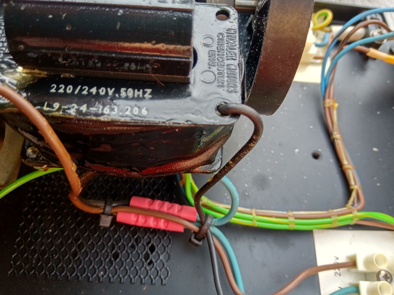 Afbeeldingslocatie: https://tweakers.net/i/O_ouHL1bVKmpqkhC0hc-5e0pVF4=/800x/filters:strip_icc():strip_exif()/f/image/jtokdnBz2xy9eEaDGFVURxDX.jpg?f=fotoalbum_large