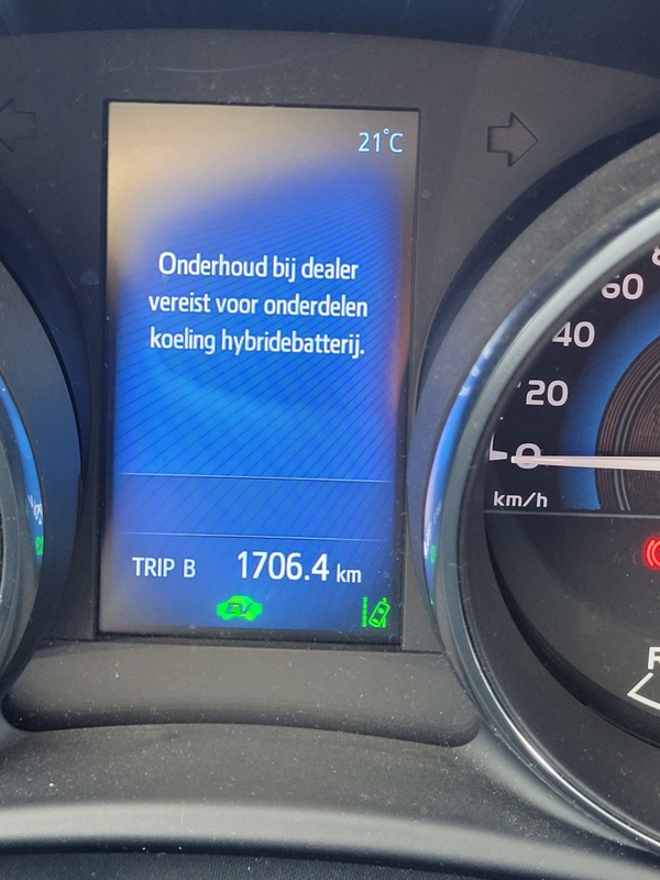 Afbeeldingslocatie: https://tweakers.net/i/OaIklGjs4NzMmlvfx5up0RTENuA=/x800/filters:strip_icc():strip_exif()/f/image/8hhHeVTM8Diac6MfXhrECPAi.jpg?f=fotoalbum_large