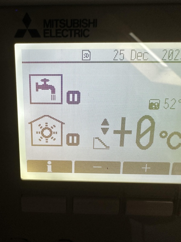 Afbeeldingslocatie: https://tweakers.net/i/OblPzzHGBpYk05XEBdKa6PL1uDI=/x800/filters:strip_icc():strip_exif()/f/image/crXBZPGd9qOwe0iQZ9isfigs.jpg?f=fotoalbum_large
