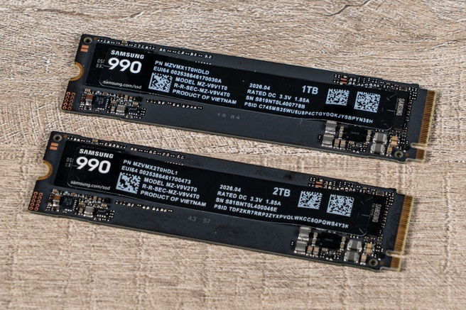 Samsung 990 SSD