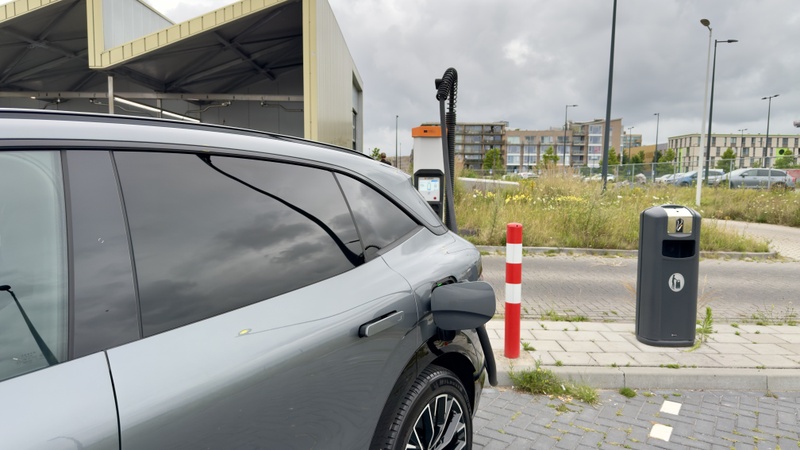 Afbeeldingslocatie: https://tweakers.net/i/OdV_lAWVj42ds_ICAXbSB5_8ZCA=/800x/filters:strip_icc():strip_exif()/f/image/Ol3IvFAq19kmk6pyzXI0FM83.jpg?f=fotoalbum_large