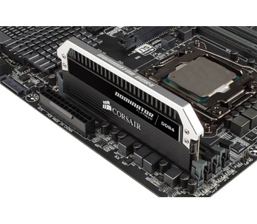 Corsair Dominator Platinum CMD16GX4M2B3000C15