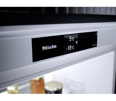 Miele K 7233 E