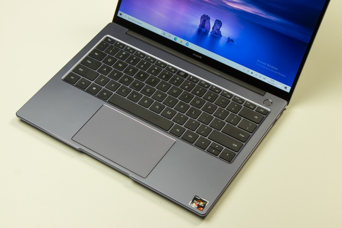 Huawei matebook 14 2020 amd top