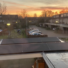 Afbeeldingslocatie: https://tweakers.net/i/OgfMe_KgYEf13gB4ixQT5AdNnDc=/232x232/filters:strip_icc():strip_exif()/f/image/vTY7drgWDX7805MW40I95Piq.jpg?f=fotoalbum_tile