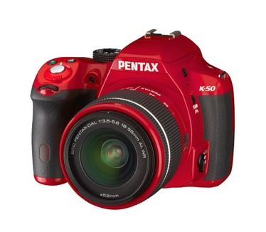 Pentax K-50 + 18-55 WR