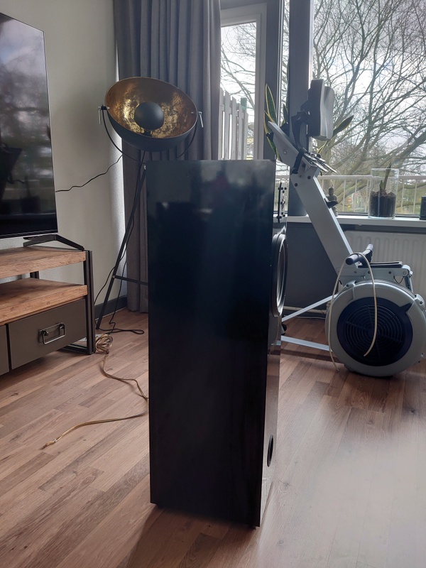 Afbeeldingslocatie: https://tweakers.net/i/Oju5-uVOUZ9wgGX-z6d-DyNBx4I=/x800/filters:strip_icc():strip_exif()/f/image/rNrUQmzuyYyRx8Kj1DUUlPvF.jpg?f=fotoalbum_large