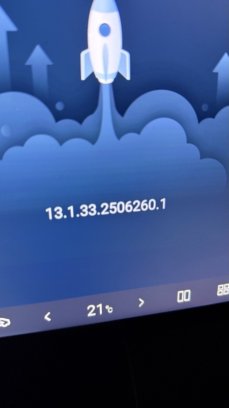 Afbeeldingslocatie: https://tweakers.net/i/OlavgVbM-V89lKRga2sq4GoJTIE=/x800/filters:strip_icc():strip_exif()/f/image/r4O4jGMS06bLPpz8pXiZMyU4.jpg?f=fotoalbum_large