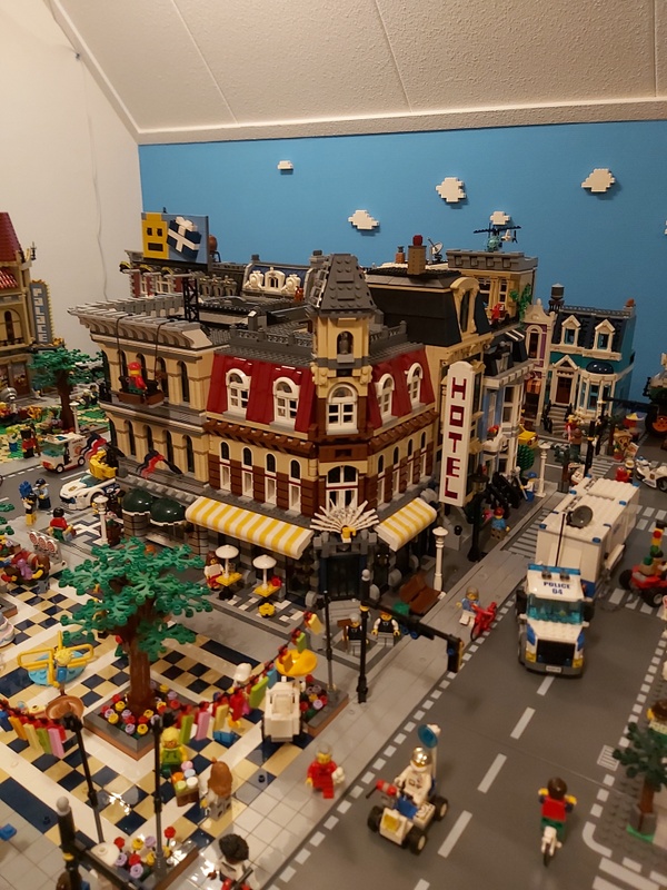 Afbeeldingslocatie: https://tweakers.net/i/On8xLTAP57l2VXPmGAQWwUlE-to=/x800/filters:strip_icc():strip_exif()/f/image/WxvedgddAzPjLhIXaWE3l1Gg.jpg?f=fotoalbum_large