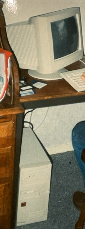 Afbeeldingslocatie: https://tweakers.net/i/Oo-C-bPHfHcPE5E6W0lT_rSc2_Y=/x800/filters:strip_icc():strip_exif()/f/image/aPHise0XbLOV1FJoiRgVmxNu.jpg?f=fotoalbum_large