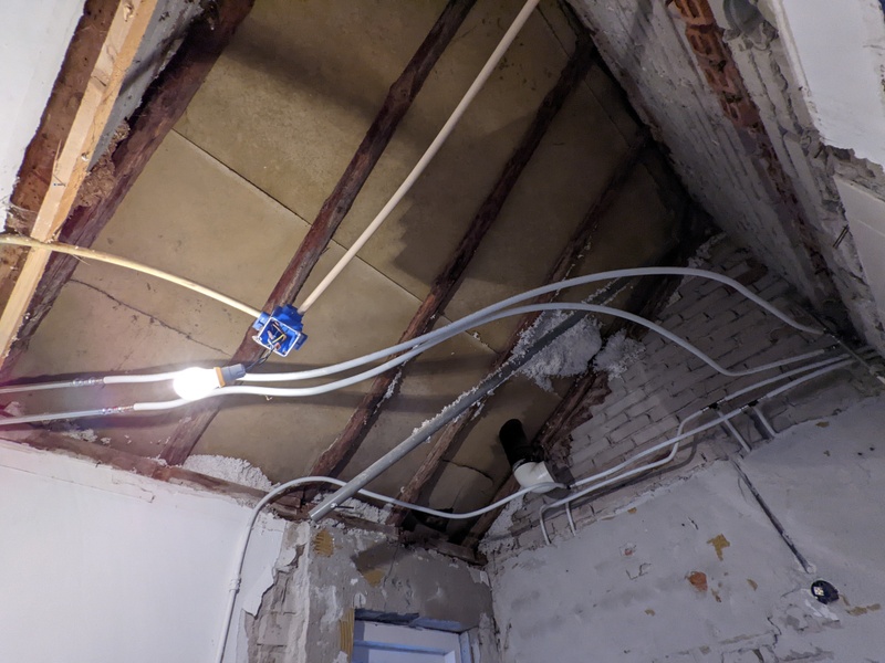 Afbeeldingslocatie: https://tweakers.net/i/OoD9S78WSD-GKoIuGJF97NUKasA=/800x/filters:strip_icc():strip_exif()/f/image/5fmpJXzWzC83pqVzxPpdronD.jpg?f=fotoalbum_large