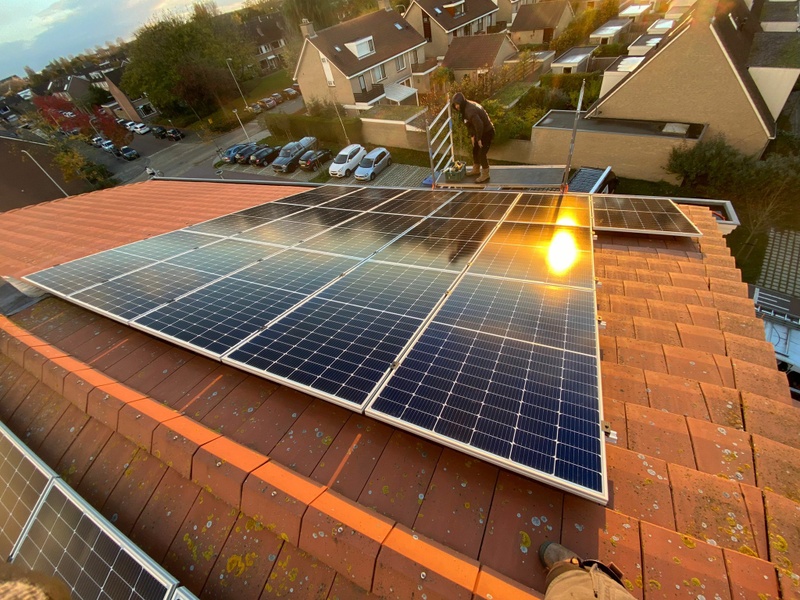 Afbeeldingslocatie: https://tweakers.net/i/Oq-YAuO_IxZIdXdvoo2MfhUAVIM=/800x/filters:strip_icc():strip_exif()/f/image/XEqV0CxpRQENBaFhNSw4vq5i.jpg?f=fotoalbum_large