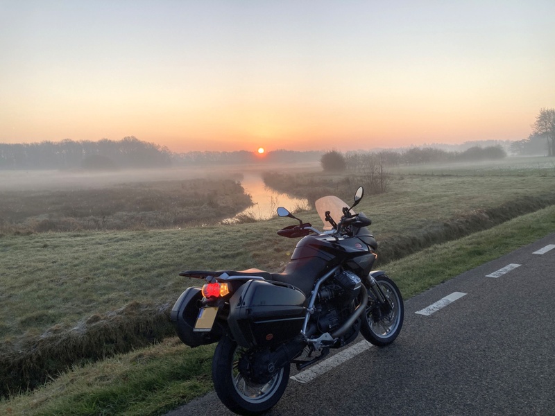 Afbeeldingslocatie: https://tweakers.net/i/OsVfbepU7mmlBT-s7TyXA-WRUao=/800x/filters:strip_icc():strip_exif()/f/image/Hm0n1ZPS7lxQBxXEG4PCDRSb.jpg?f=fotoalbum_large