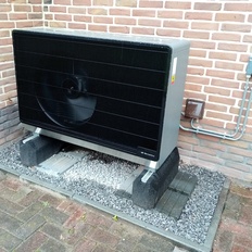 Afbeeldingslocatie: https://tweakers.net/i/Ou7R9fKGJZbWgRBFQX0h7ZWqUL8=/232x232/filters:strip_icc():strip_exif()/f/image/fxiXO8TtlmMyYVTCpvE0ch0g.jpg?f=fotoalbum_tile