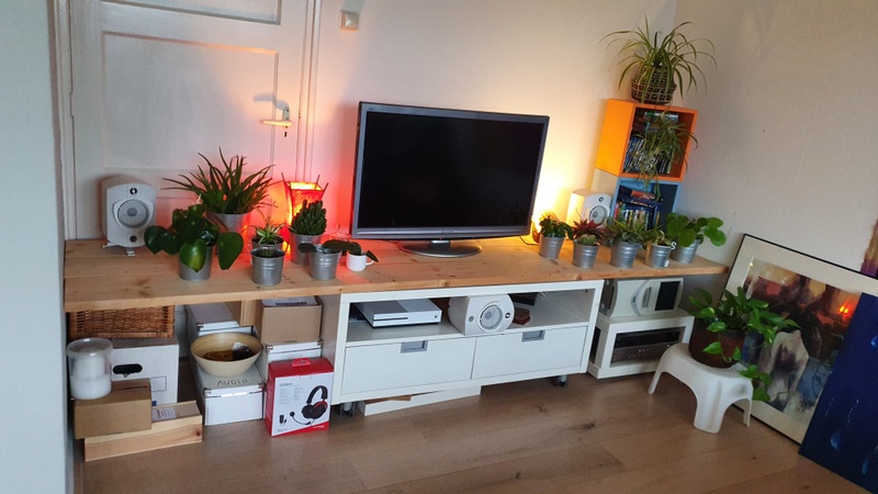 Afbeeldingslocatie: https://tweakers.net/i/OvFVQxPixTinMCbWMdcIInxAz00=/800x/filters:strip_icc():strip_exif()/f/image/bzFW64EYRHtZxoLFUjdqswa7.jpg?f=fotoalbum_large