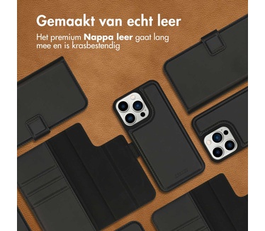 Accezz Premium Leather 2 in 1 Wallet Bookcase iPhone 13 Pro - Zwart