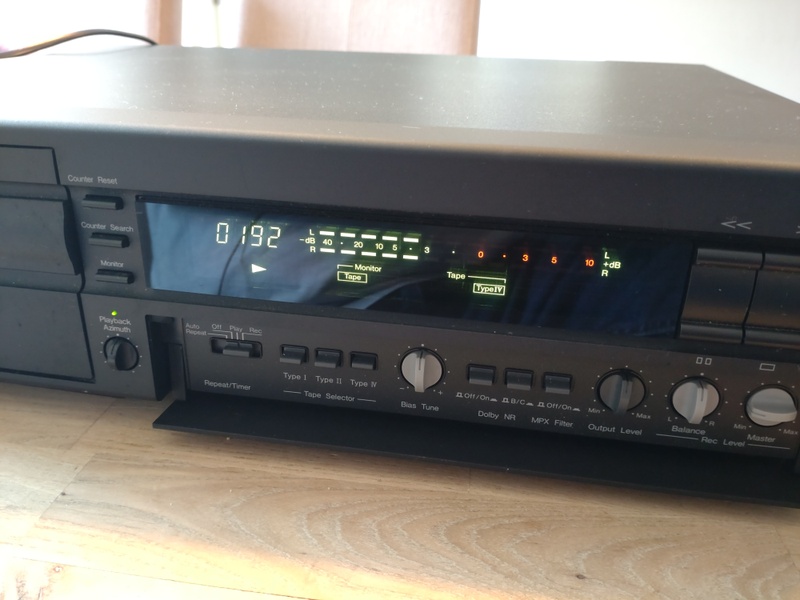 Afbeeldingslocatie: https://tweakers.net/i/P1BnDGDGmD6tgkvxJnwkW5P7w7E=/800x/filters:strip_icc():strip_exif()/f/image/V5I4QHiHq3WScZaUneCU9BqU.jpg?f=fotoalbum_large