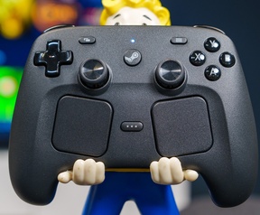 Voor- en achterkant Steam Controller