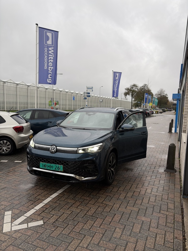 Afbeeldingslocatie: https://tweakers.net/i/P2xCQqTsSOSv_Y7PUDAkCGIq4To=/x800/filters:strip_icc():strip_exif()/f/image/mJkvDiU0VwnwwPAYq4bCxVRW.jpg?f=fotoalbum_large