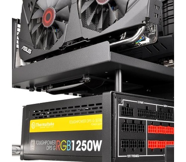 Thermaltake Core P3 TG Curved