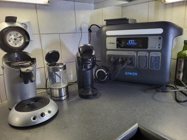 Afbeeldingslocatie: https://tweakers.net/i/P5OI4427efB4Mskfi3e4i8gK6kM=/620x/filters:strip_icc():strip_exif()/m/878181/1Vh5ZzrjG2OS5QuGrl4LNBURfUhILChMGL9VgXA5mkELwRnk2j.jpeg?f=620xauto