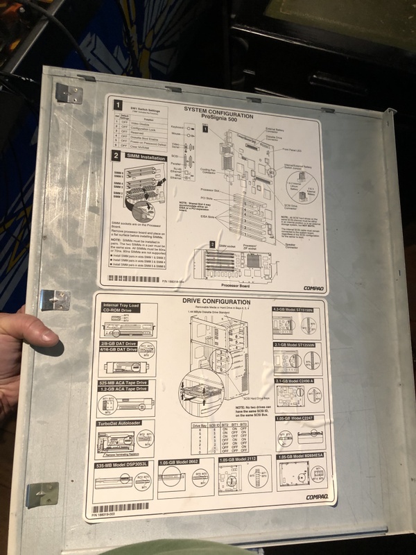 Afbeeldingslocatie: https://tweakers.net/i/P6ULB5sfOq3JGZgAaBgkFcRCHp8=/x800/filters:strip_icc():strip_exif()/f/image/Nf1ItM0rk36cJN7mbCZuQjAV.jpg?f=fotoalbum_large