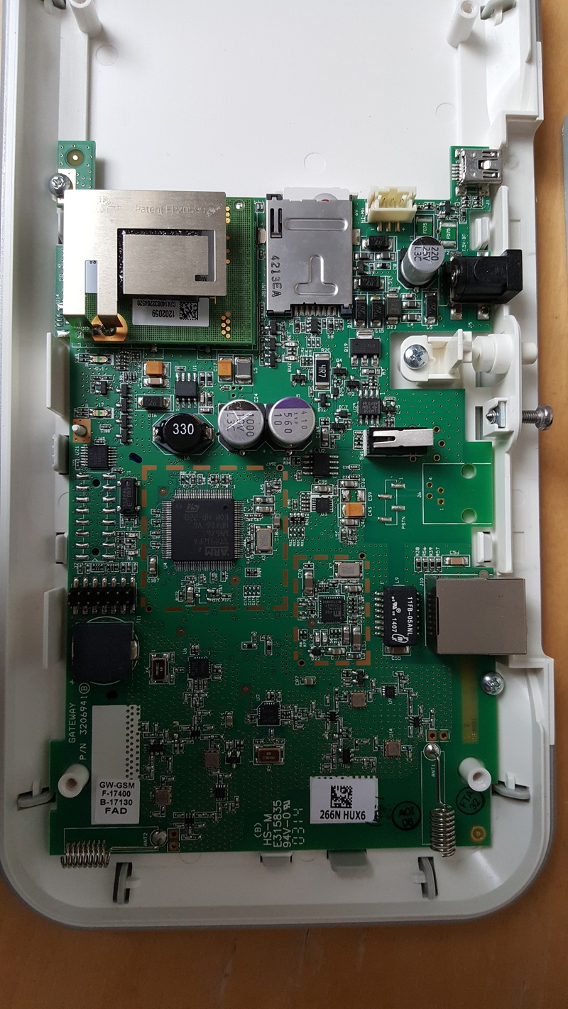 Afbeeldingslocatie: https://tweakers.net/i/P9h-0hRff2o10PMf01EcBCHR6Qo=/800x/filters:strip_icc():strip_exif()/f/image/6PF7lpMXAVRAIZvUHIcMJB8h.jpg?f=fotoalbum_large