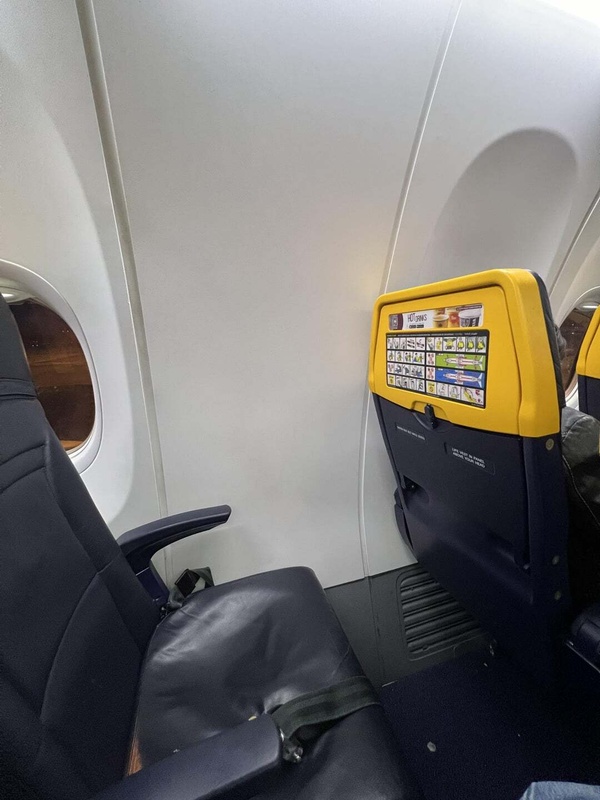 Afbeeldingslocatie: https://tweakers.net/i/PCsJoUX7W1PGffRsAJ4P9Er5hDQ=/x800/filters:strip_icc():strip_exif()/f/image/SssM6zUMh9tfSotYRVo88Pi8.jpg?f=fotoalbum_large