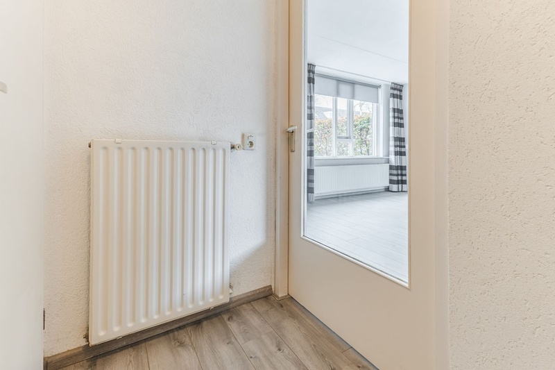 Afbeeldingslocatie: https://tweakers.net/i/PDMaZsbOqt7uOINea1h7Pf0Wq1A=/800x/filters:strip_icc():strip_exif()/f/image/i5GwVIF8wXTjhksuc4fX56ZN.jpg?f=fotoalbum_large