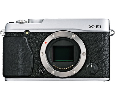 Fujifilm X-E1 + Fujinon XF 18mm F2 R Zilver