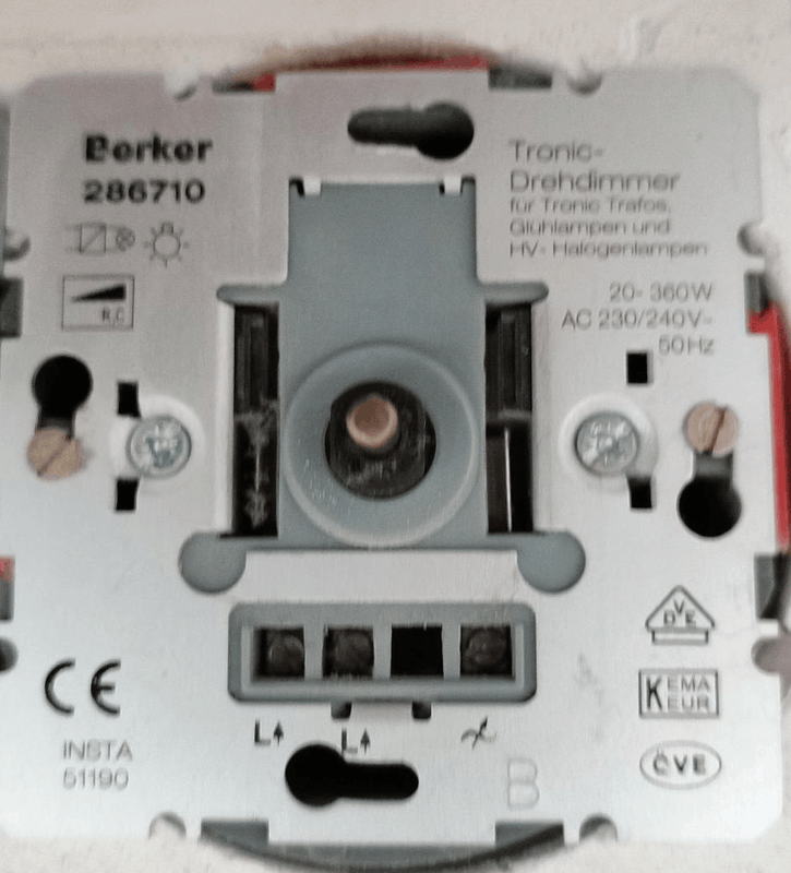 Afbeeldingslocatie: https://tweakers.net/i/PICdJlhyCMV0_Cpi8n_bliPtmms=/x800/filters:strip_exif()/f/image/nnrI83GEiMtyzrP1mk7Rgjuo.png?f=fotoalbum_large