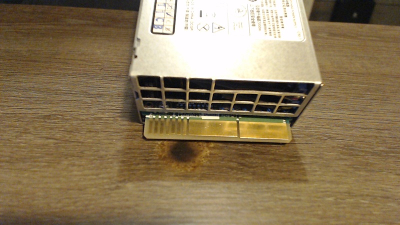 Afbeeldingslocatie: https://tweakers.net/i/PIQbUA4JgEGbpb8KiyoEkhSsvTo=/800x/filters:strip_icc():strip_exif()/f/image/Tm5qL5tZMVzv1Tfl4cBkdsxr.jpg?f=fotoalbum_large