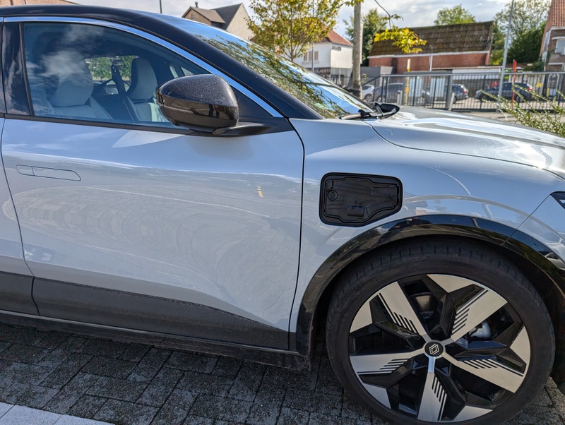Afbeeldingslocatie: https://tweakers.net/i/PMTIvkq2xQp9JMfovDA-_8ypIYw=/800x/filters:strip_icc():strip_exif()/f/image/JIlv8VNKIKTK3EUeAIFkfMu6.jpg?f=fotoalbum_large