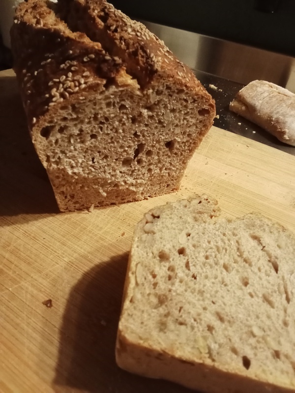 Afbeeldingslocatie: https://tweakers.net/i/PNxqpxzv9tMZGAGVGl19TItNLHI=/x800/filters:strip_icc():strip_exif()/f/image/k7VmngEOW6TS3F68fKX1h8WX.jpg?f=fotoalbum_large