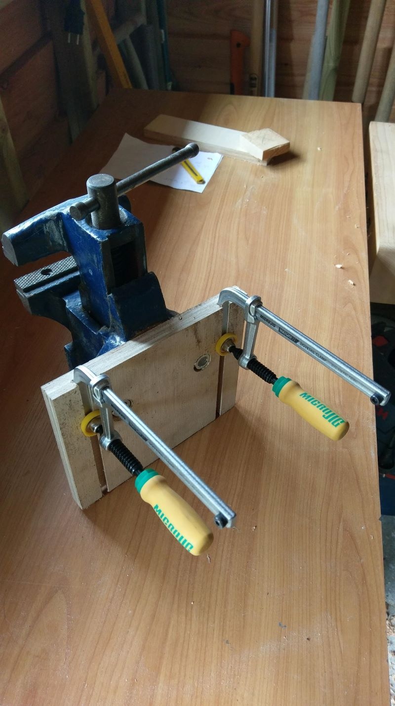 Afbeeldingslocatie: https://tweakers.net/i/PRDzhn5MYXwoMMF95HbktizkpWQ=/f/image/Sns9xRTH2BuPGHYLGsGLC0ks.jpg