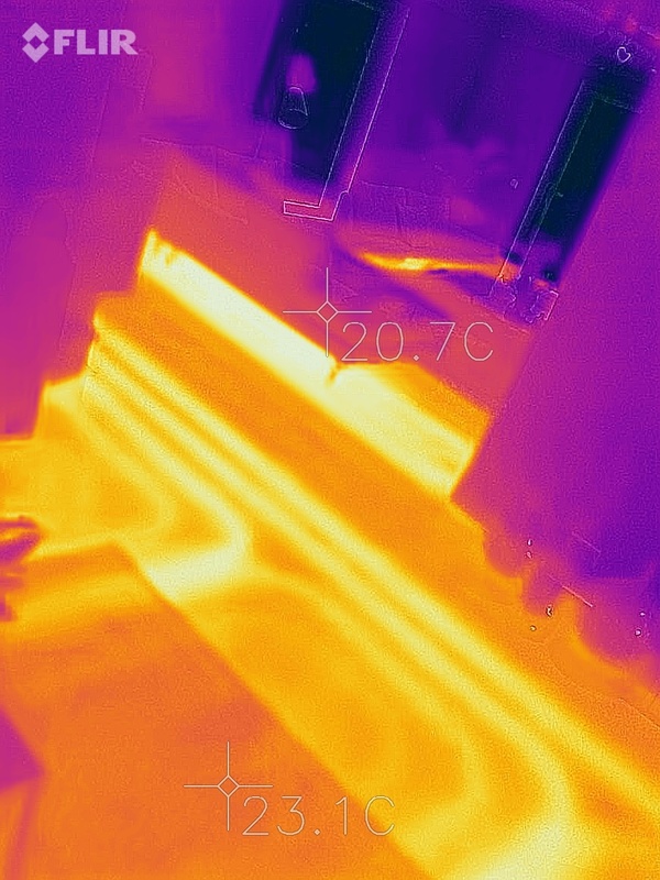 Afbeeldingslocatie: https://tweakers.net/i/PSrRQFegm15R_TWZq_vph9IVg2w=/x800/filters:strip_icc():strip_exif()/f/image/P1BXDmKngzybBvF8UlP9X9BY.jpg?f=fotoalbum_large