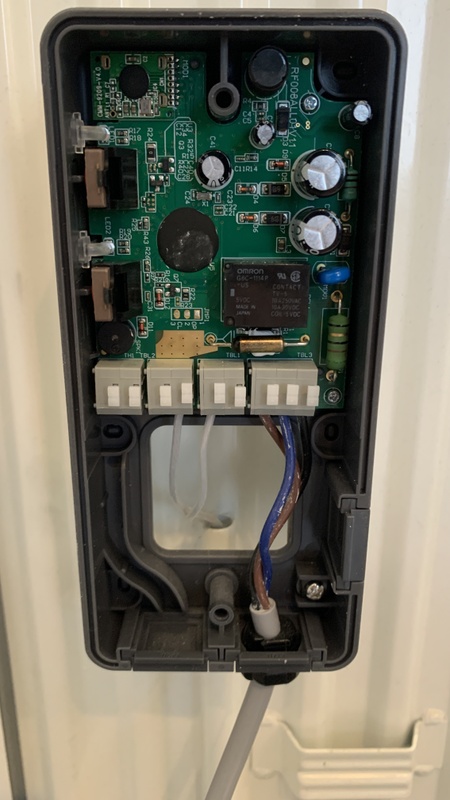 Afbeeldingslocatie: https://tweakers.net/i/PTFFe7zWCgSPnyF3He01wLSdJ-w=/x800/filters:strip_icc():strip_exif()/f/image/z8Cj2FgHh9a8WIGT839MRiLr.jpg?f=fotoalbum_large