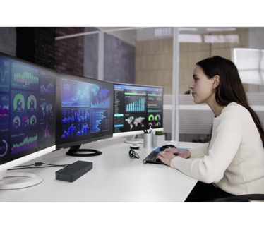 Kensington SD4843P EQ USB-C 10Gbps Triple Video Driverless Dock