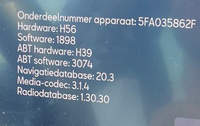 Afbeeldingslocatie: https://tweakers.net/i/PaTMeVeGOPUWwEMl3-lJe_K3WtI=/full-fit-in/4920x3264/filters:max_bytes(3145728):no_upscale():strip_icc():fill(white):strip_exif()/f/image/yIj5qcRxbYYrcnJYU6gv4RDn.jpg?f=user_large