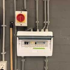 Afbeeldingslocatie: https://tweakers.net/i/Pal2ciIgWiI8GyIQi58z1HRRqMI=/232x232/filters:strip_icc():strip_exif()/f/image/HUuerLHpOUJdWqwGBlv2IyMJ.jpg?f=fotoalbum_tile