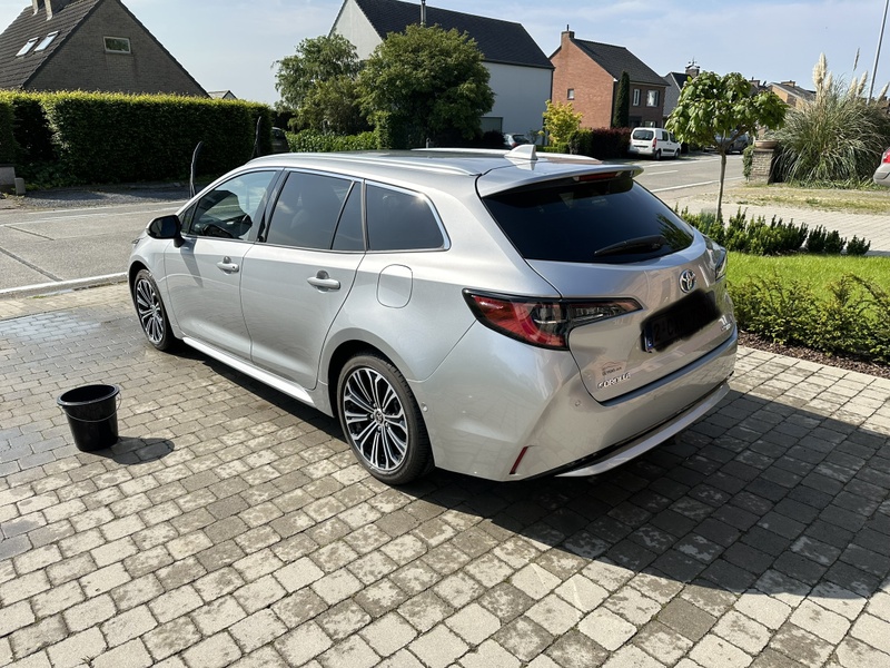 Afbeeldingslocatie: https://tweakers.net/i/Phh51LZI4eK7cNlGp3_WPHMQ1zs=/800x/filters:strip_icc():strip_exif()/f/image/WFAUf4RnefSuPzVu95jbYZEk.jpg?f=fotoalbum_large