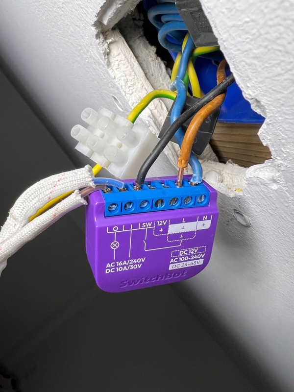 Afbeeldingslocatie: https://tweakers.net/i/Pi5iW7WwNckwG9gGPJkUQxhOs10=/x800/filters:strip_icc():strip_exif()/f/image/Waq6jsCU7AHOKT5dgpXX9UyM.jpg?f=fotoalbum_large